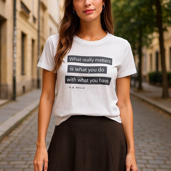 SOUL HONEY HG Wells Quote Short Sleeve Graphic Tee S Wisdom What Really Matters - Picture 11 of 11